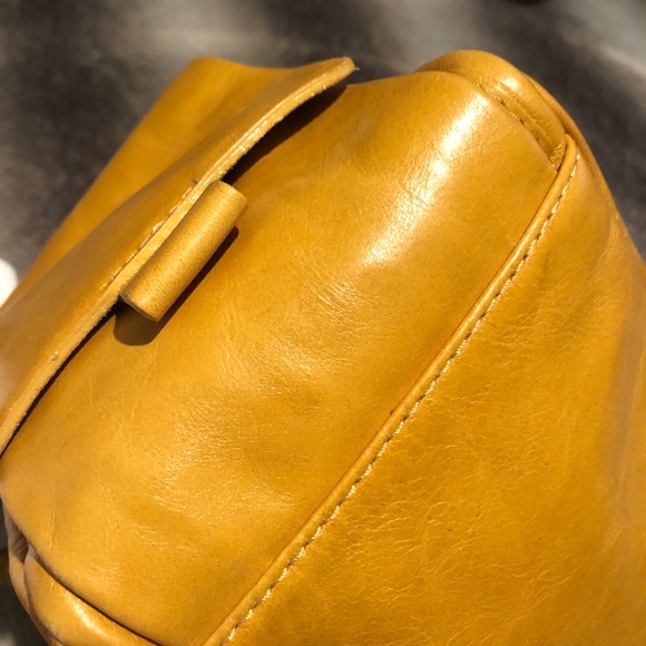 Beautiful Handbag - Picture 6 of 10